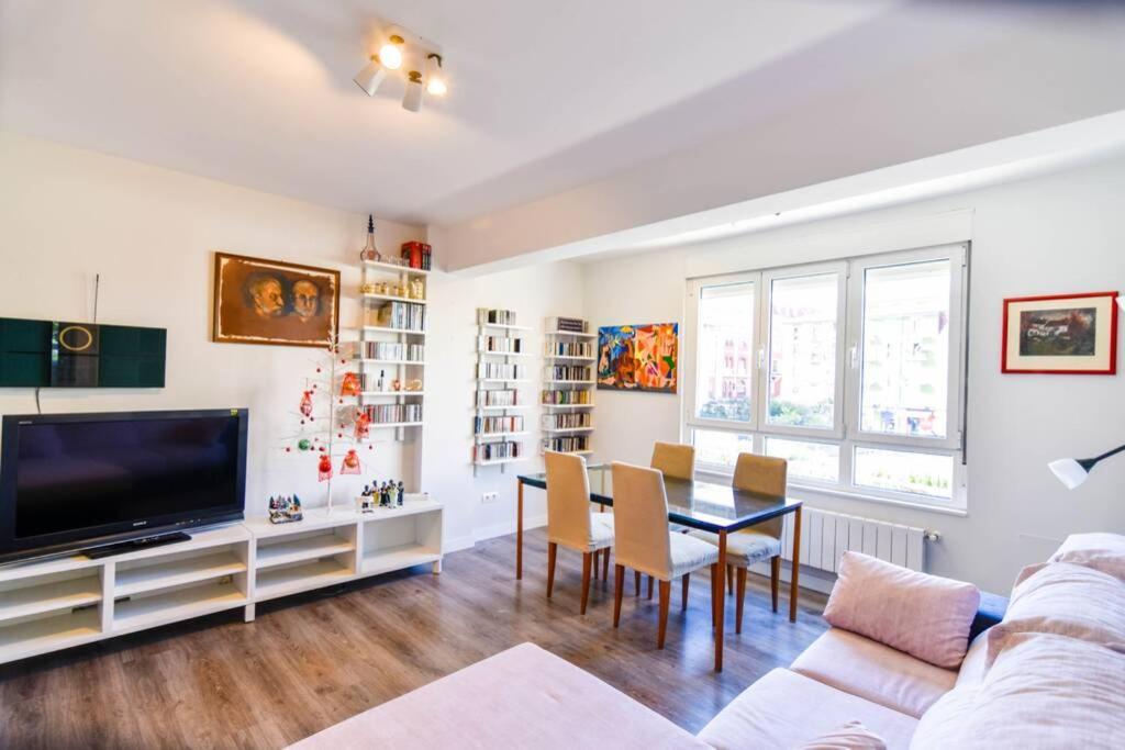 Comodo Apartamento En Puertochico, Cerca De Todo. Santander Exteriör bild